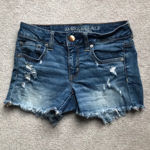 American Eagle Midi Shorts size 4